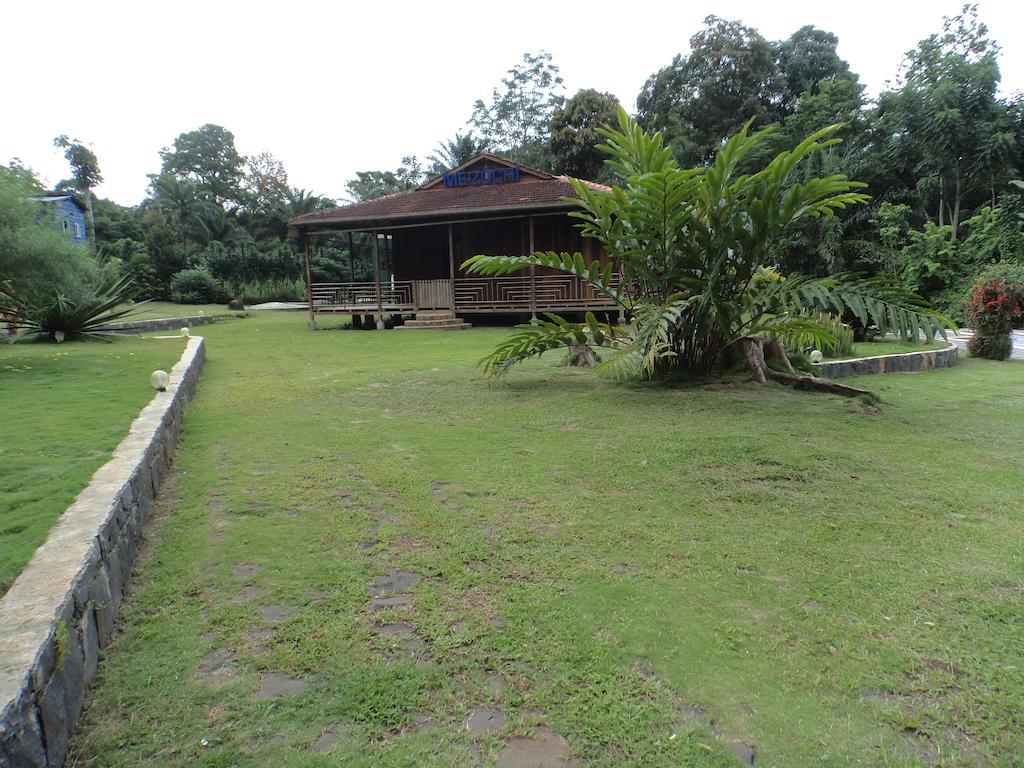 Jardim Botanico Me-Zochi Hotel Sao Tome Exterior foto